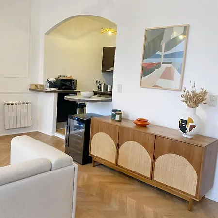 Apartment Charmant A En Velay De 75 M² Avec Vue *